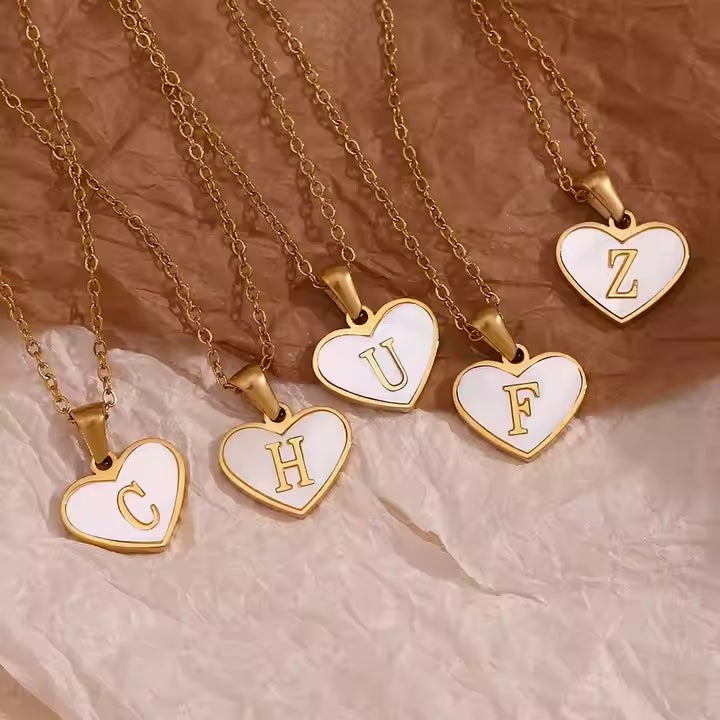 Shell Heart Pendant Necklace